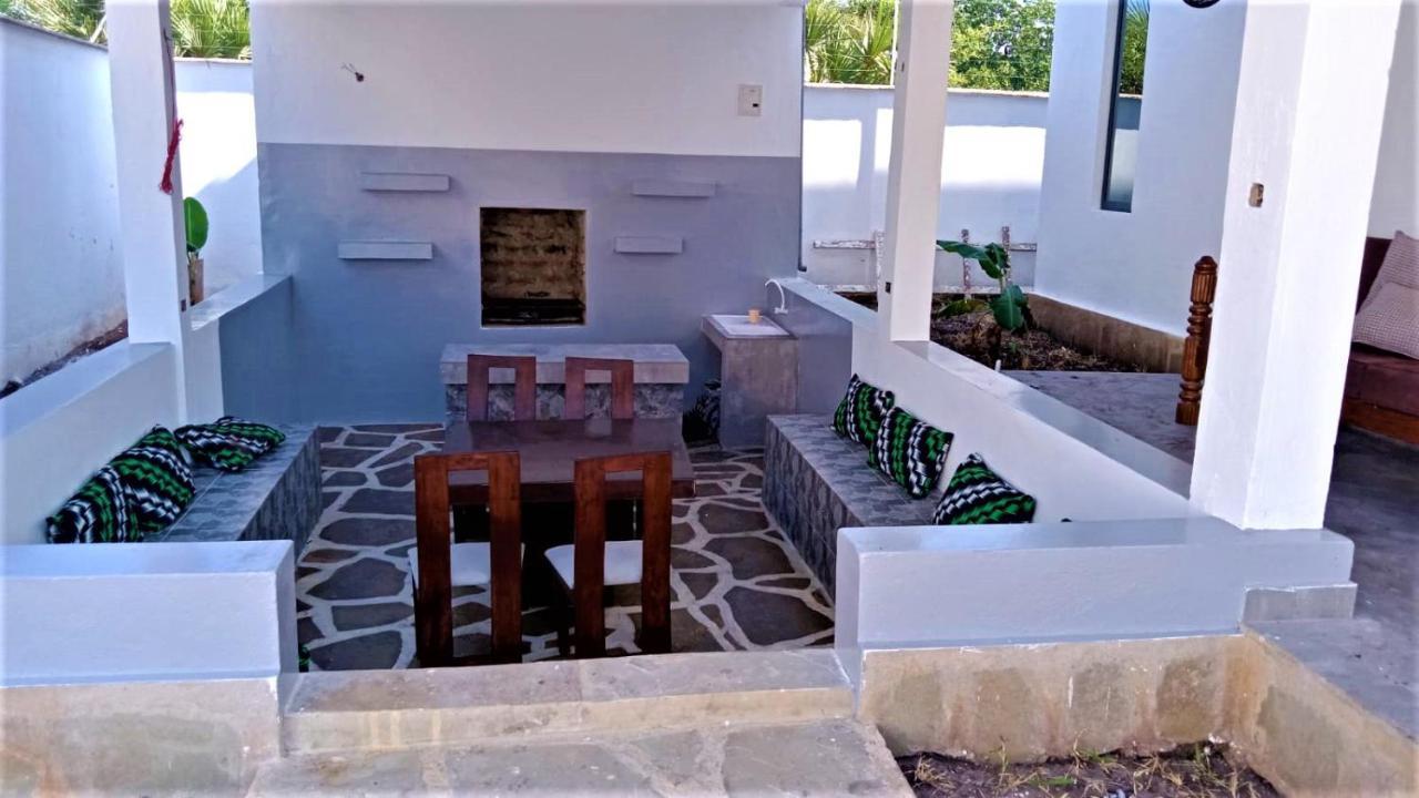 V-Szameitat Homes, Kongo River Diani Beach Exterior foto